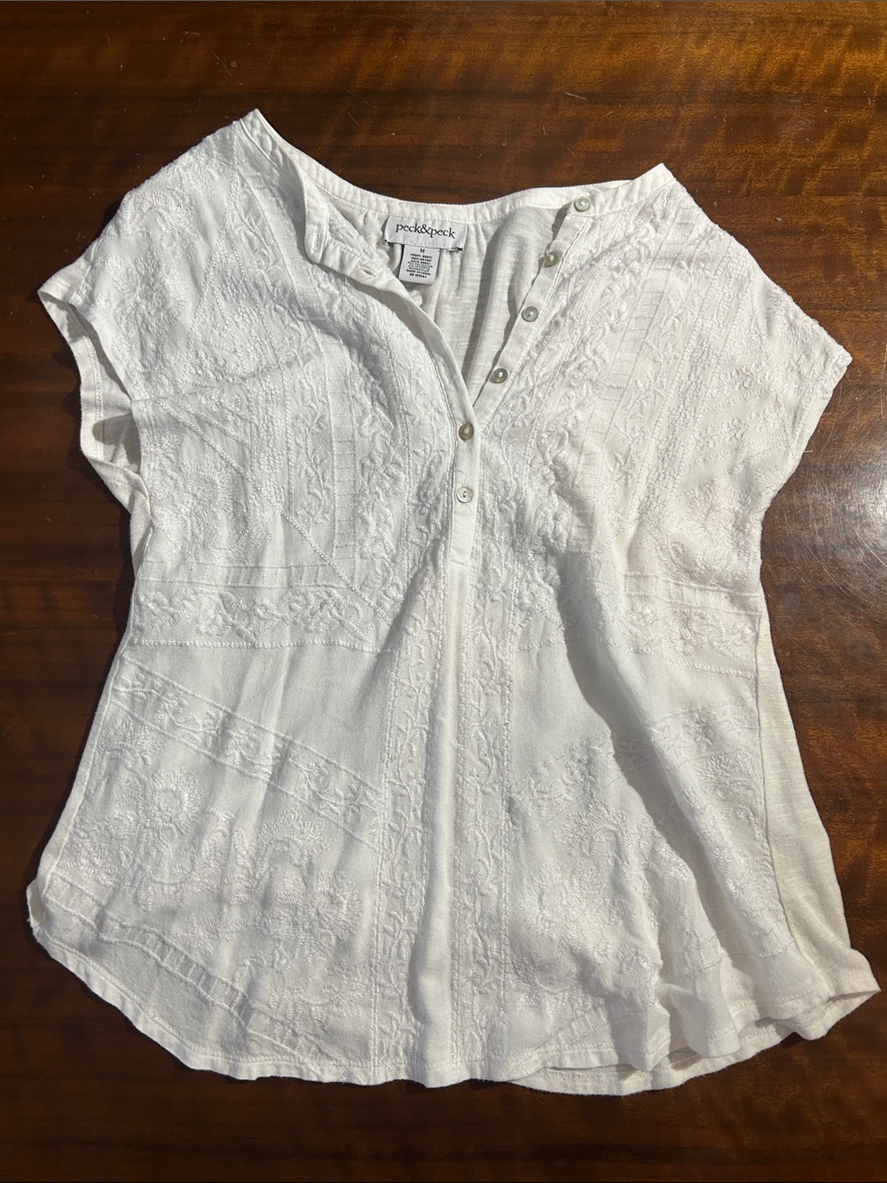 Peck & Peck White Embroidered Button-Front Short Sleeve Top